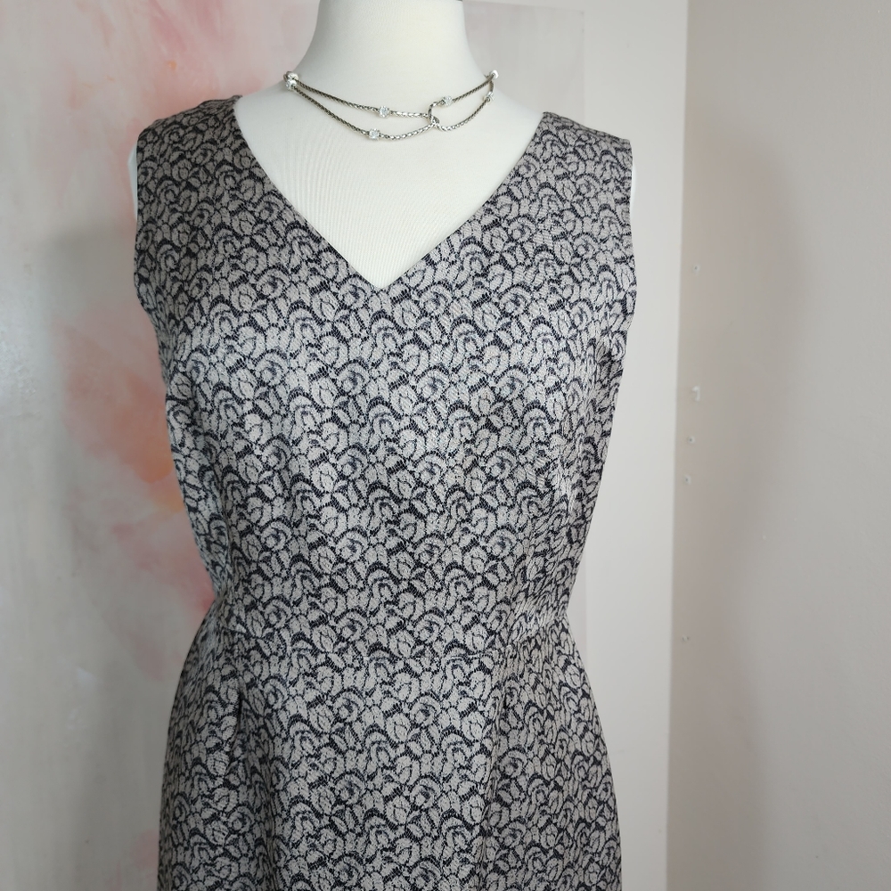 130 BANANA REPUBLIC 10 PETITE Serena Linen Blend Printed  V-neck Sheath Dress